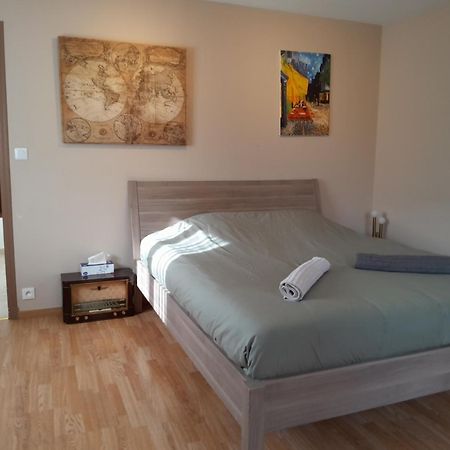 Casa Mia, Chambre Privee En Provence LʼIsle-sur-la-Sorgue Exterior foto